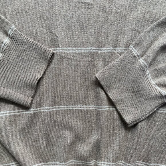 Share Banana Republic VNeck Striped Sweater Mens Size XL Silk Cotton Cashmere Ne - Picture 4 of 10